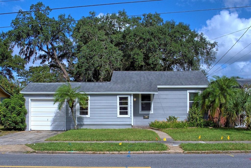 Photo of 1315 E Marks Street, Orlando, FL 32803 (MLS # O6379319)