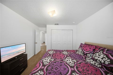 Tiny photo for 8 Oak Run Court, Ocala, FL 34472 (MLS # OM734446)