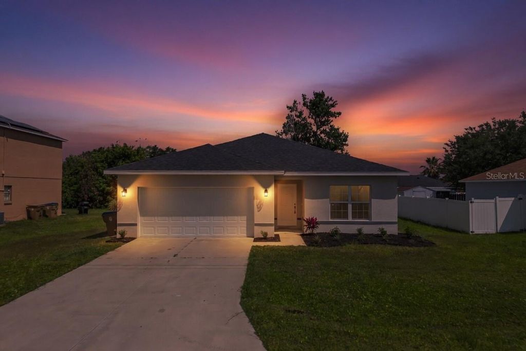 Photo of 1109 Munster Court, Kissimmee, FL 34759 (MLS # S5149526)