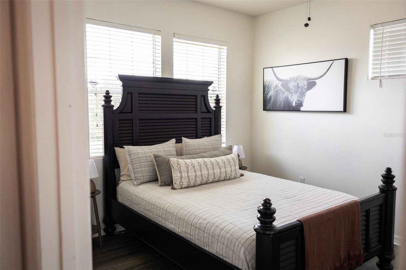 RESERVE/MDW LAKE A-I K M O Q T - Residential