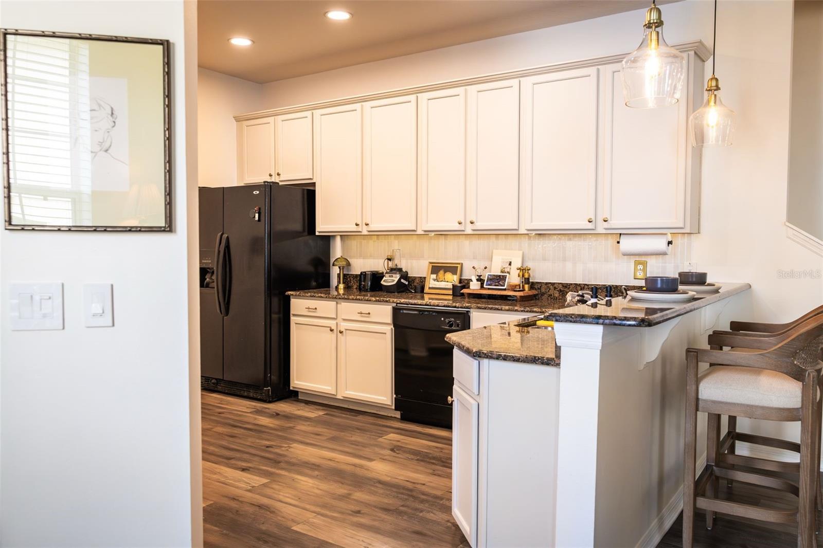 RESERVE/MDW LAKE A-I K M O Q T - Residential