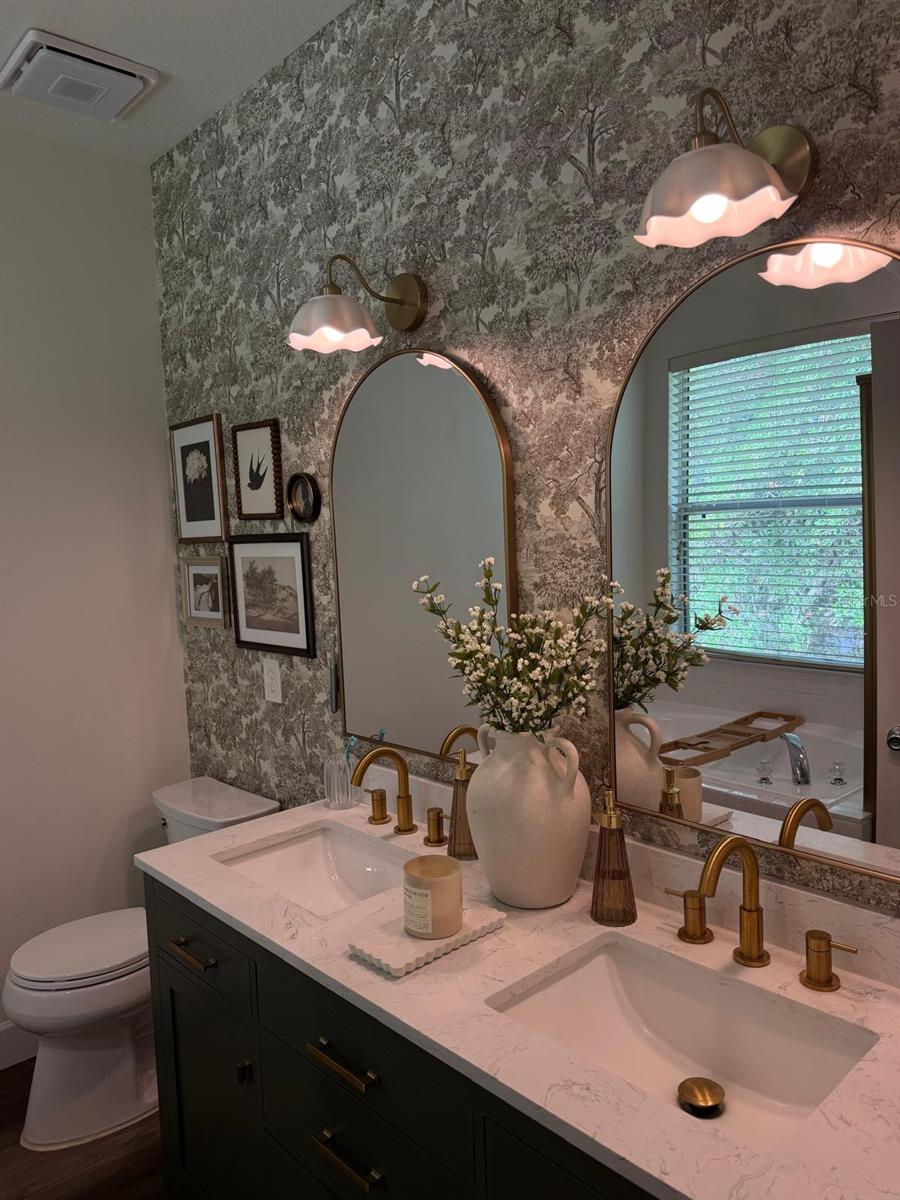 RESERVE/MDW LAKE A-I K M O Q T - Residential