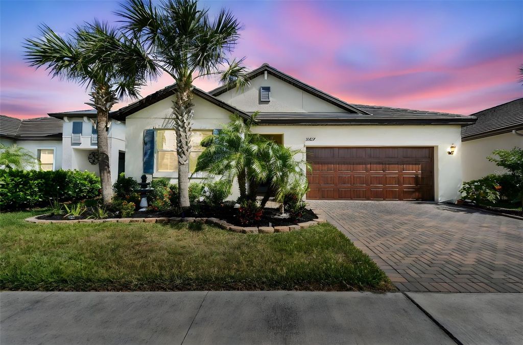 Photo of 31637 Cannon Rush Drive, San Antonio, FL 33576 (MLS # TB8377091)