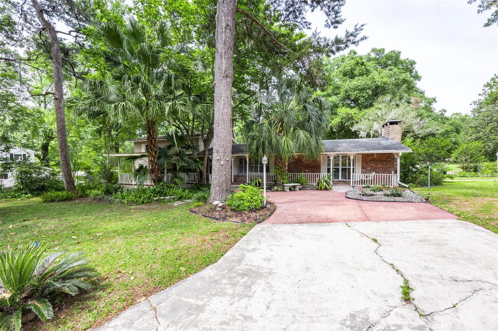 4001 NW 9TH COURT