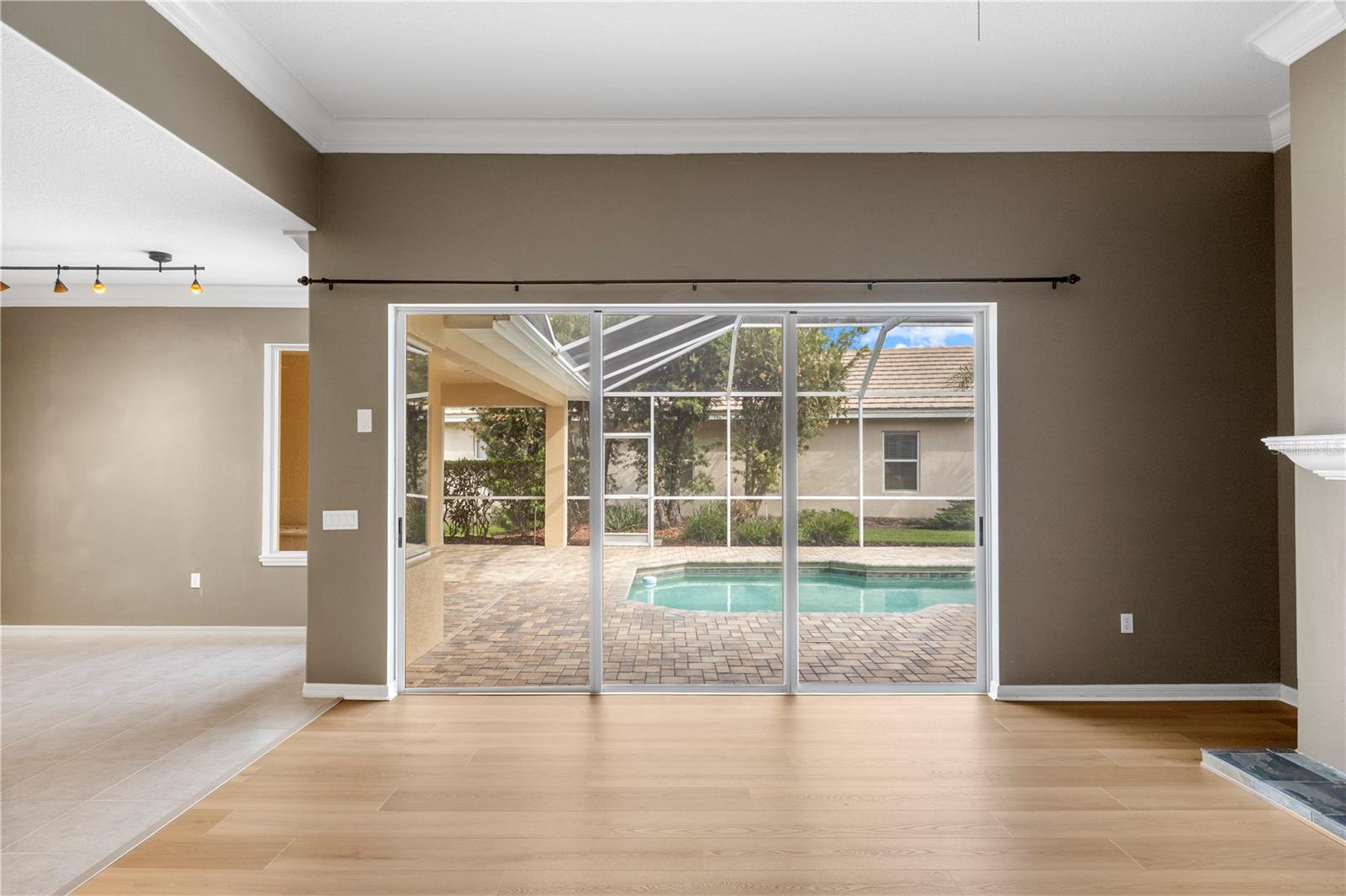 TAMPA PALMS AREA 4 PRCL 23 P - Residential