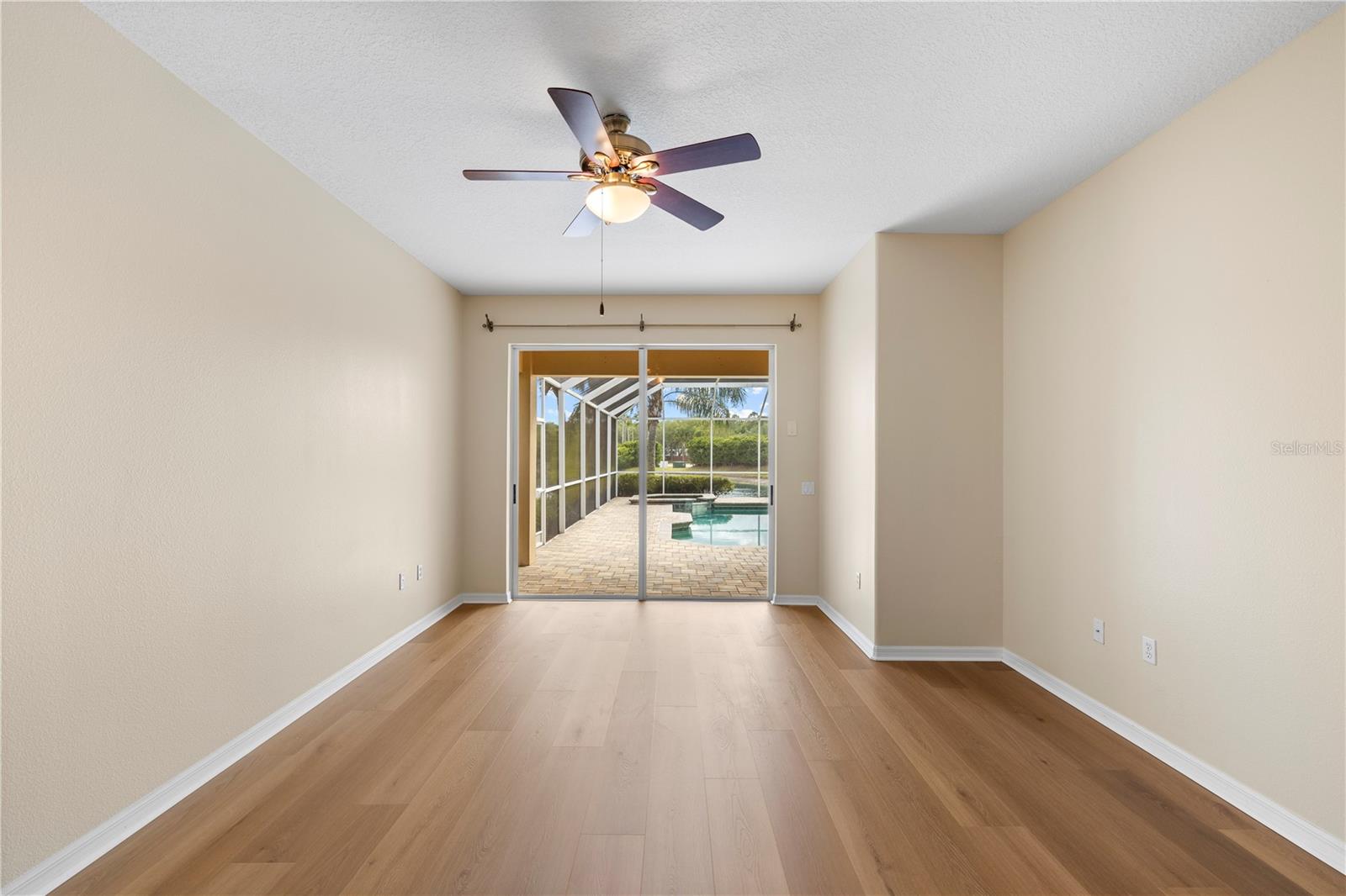 TAMPA PALMS AREA 4 PRCL 23 P - Residential