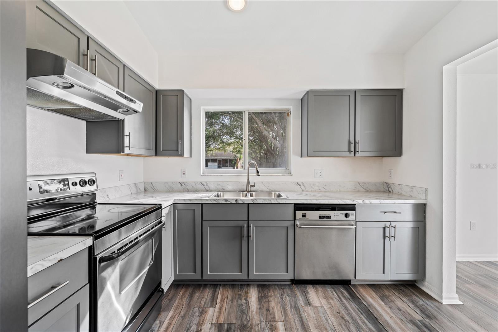 CANOE CREEK ESTATES PH 2 - Residential