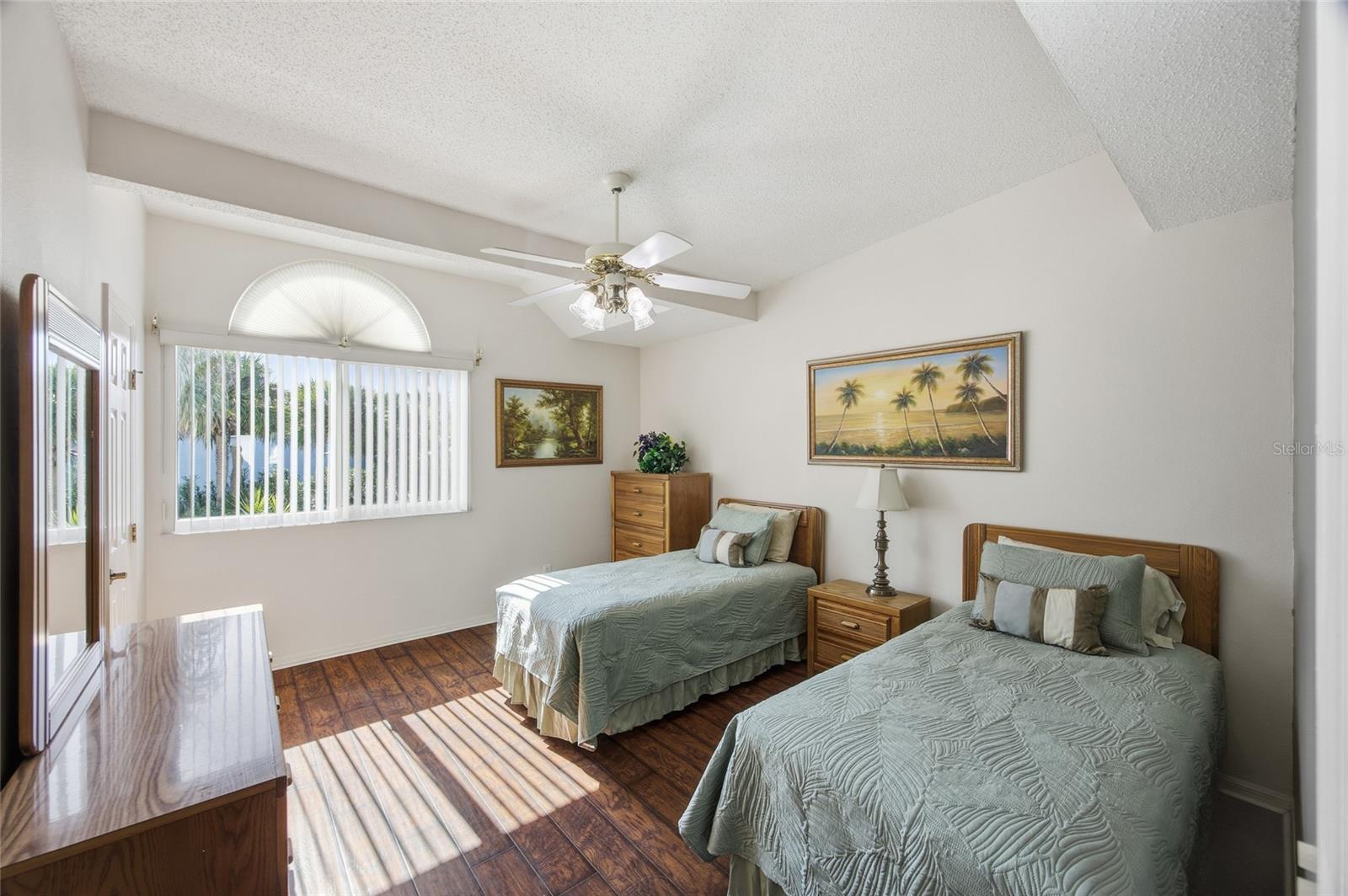 CURLEW LANDINGS SOUTH - Residential