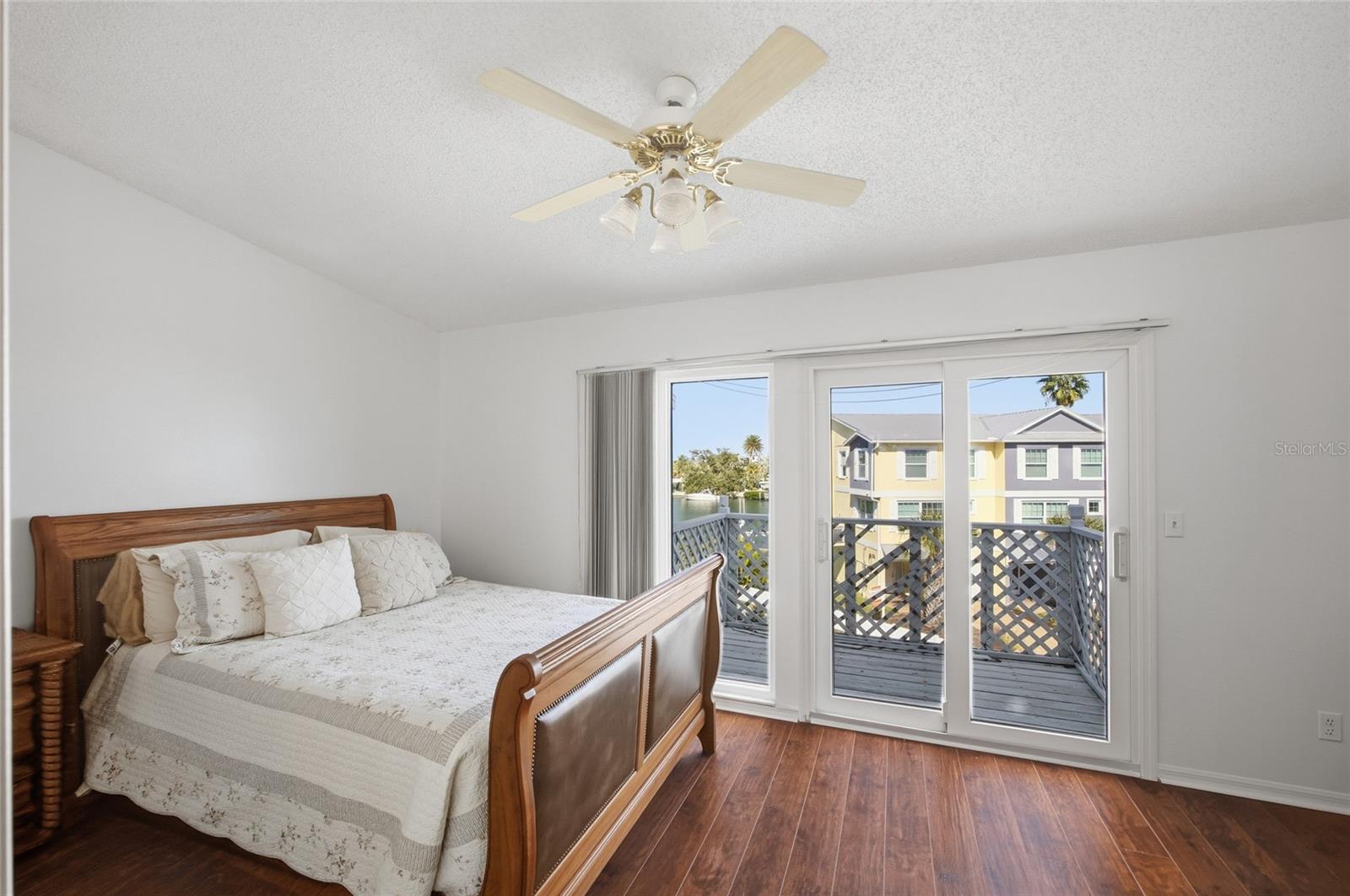 CURLEW LANDINGS SOUTH - Residential