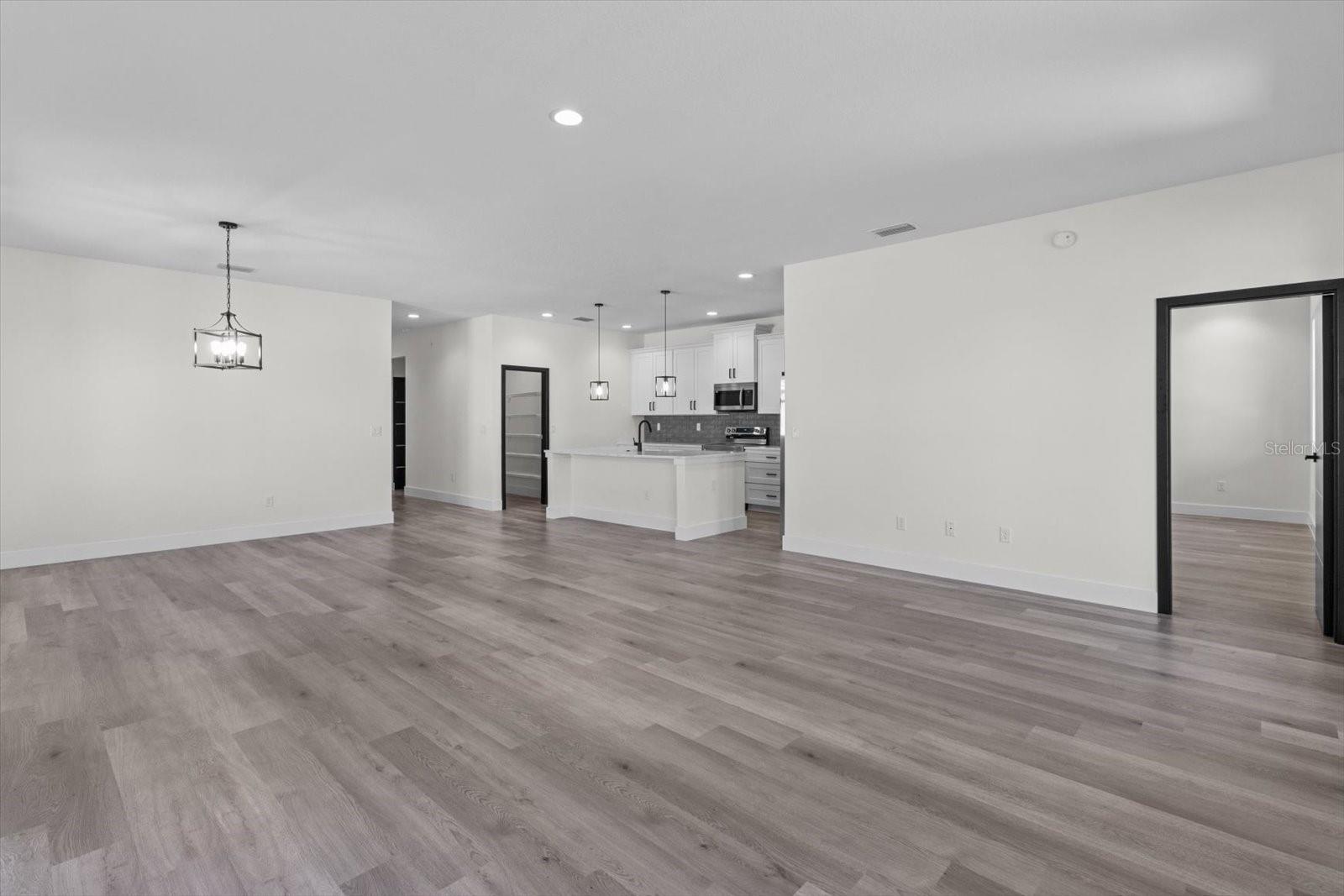 MARION OAKS UNIT ONE - Residential