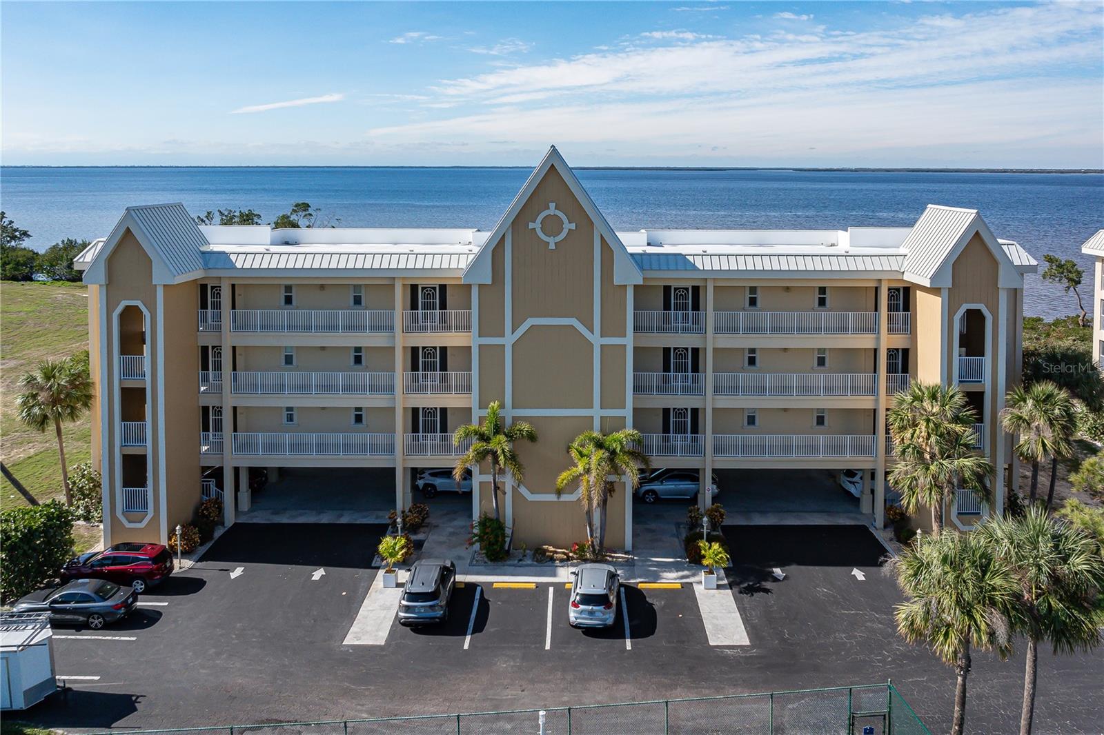 101 N MARION COURT 114