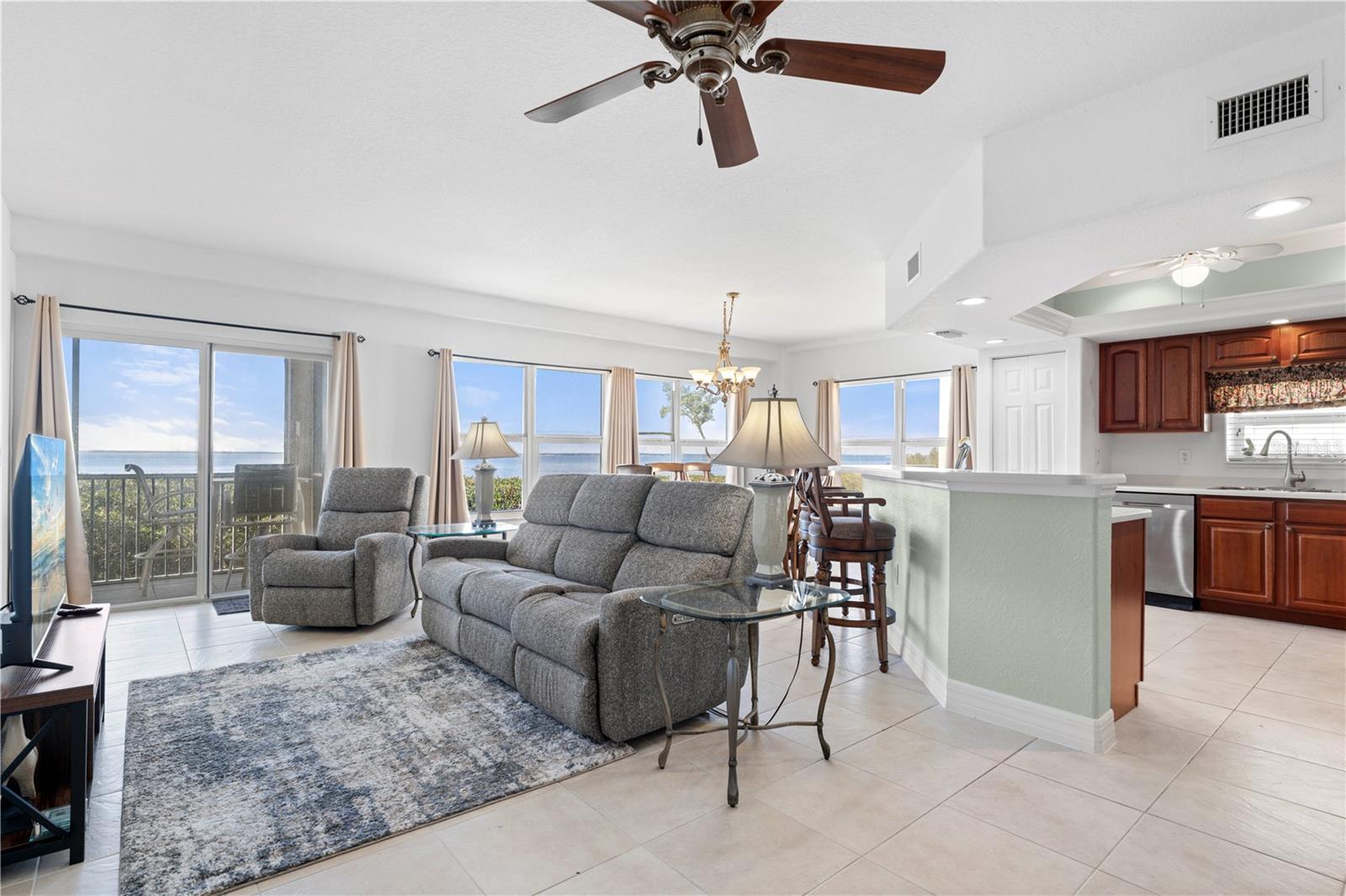 101 N MARION COURT 114