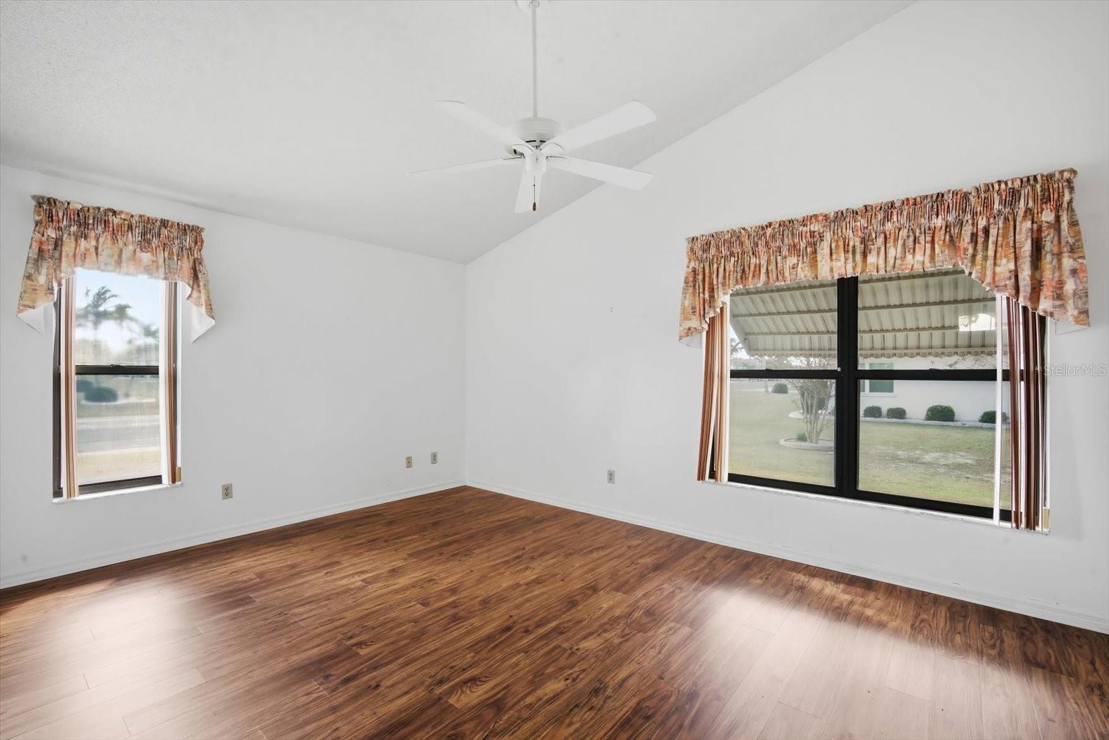 SUN CITY CENTER UNIT 49 - Residential