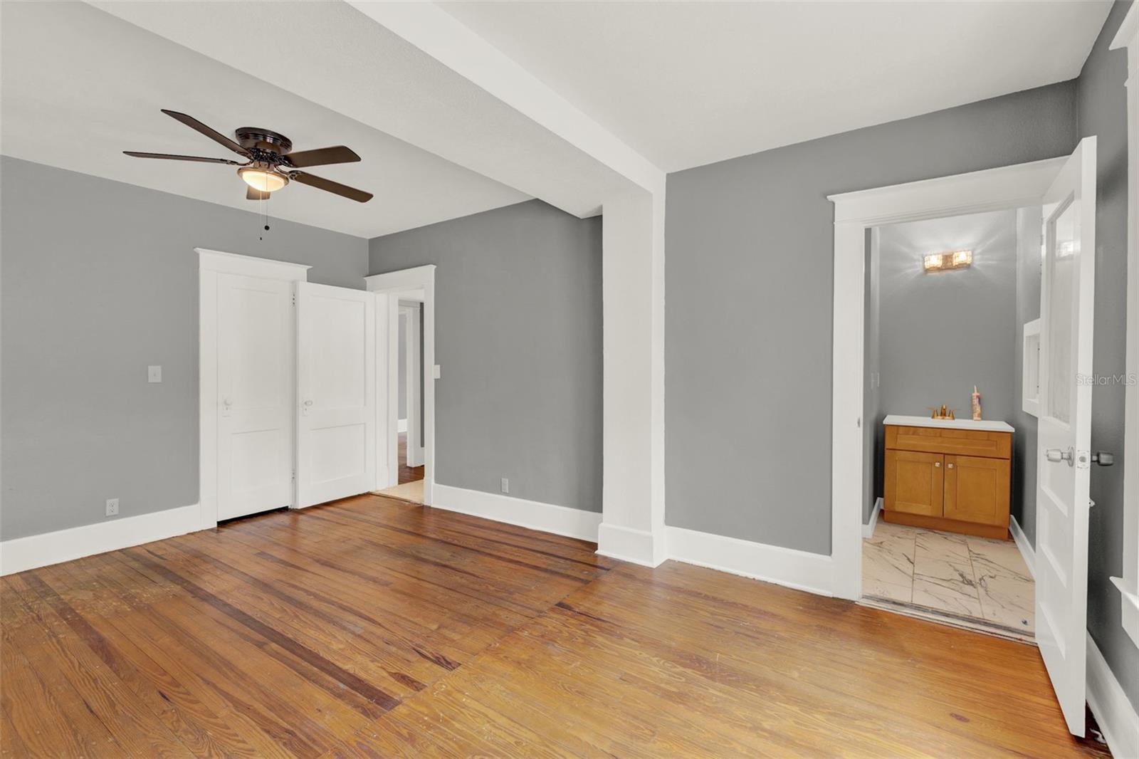 EUSTIS - Residential Lease