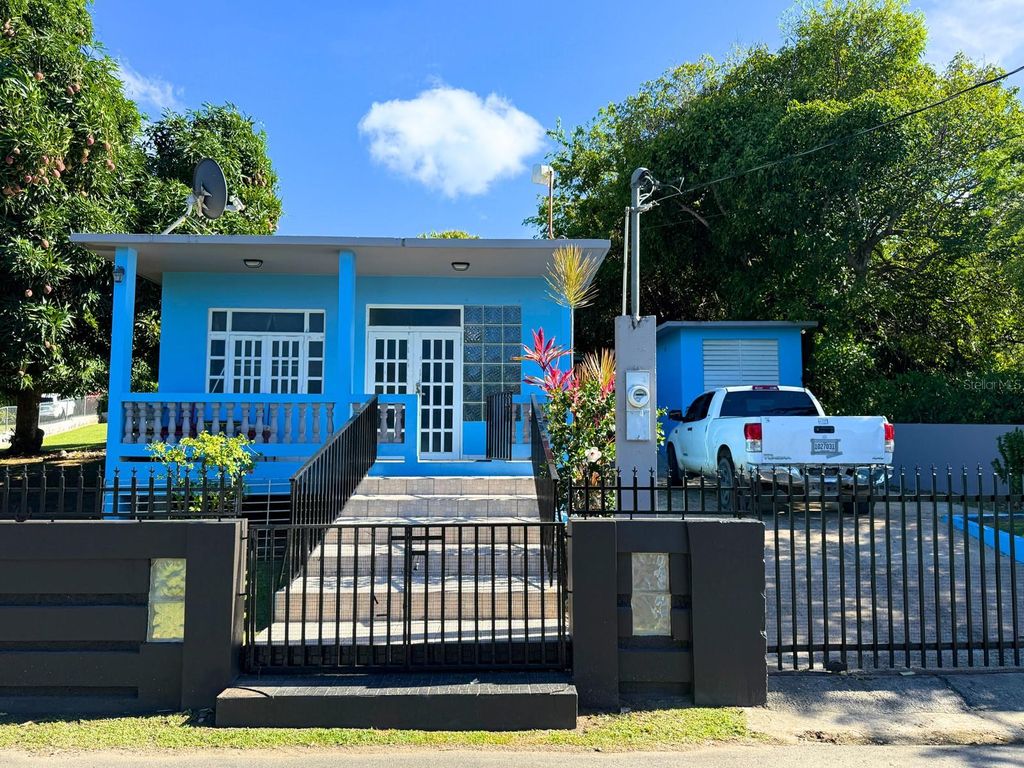 Photo of 120 Calle 16, Vieques, PR 00765 (MLS # PR9121583)