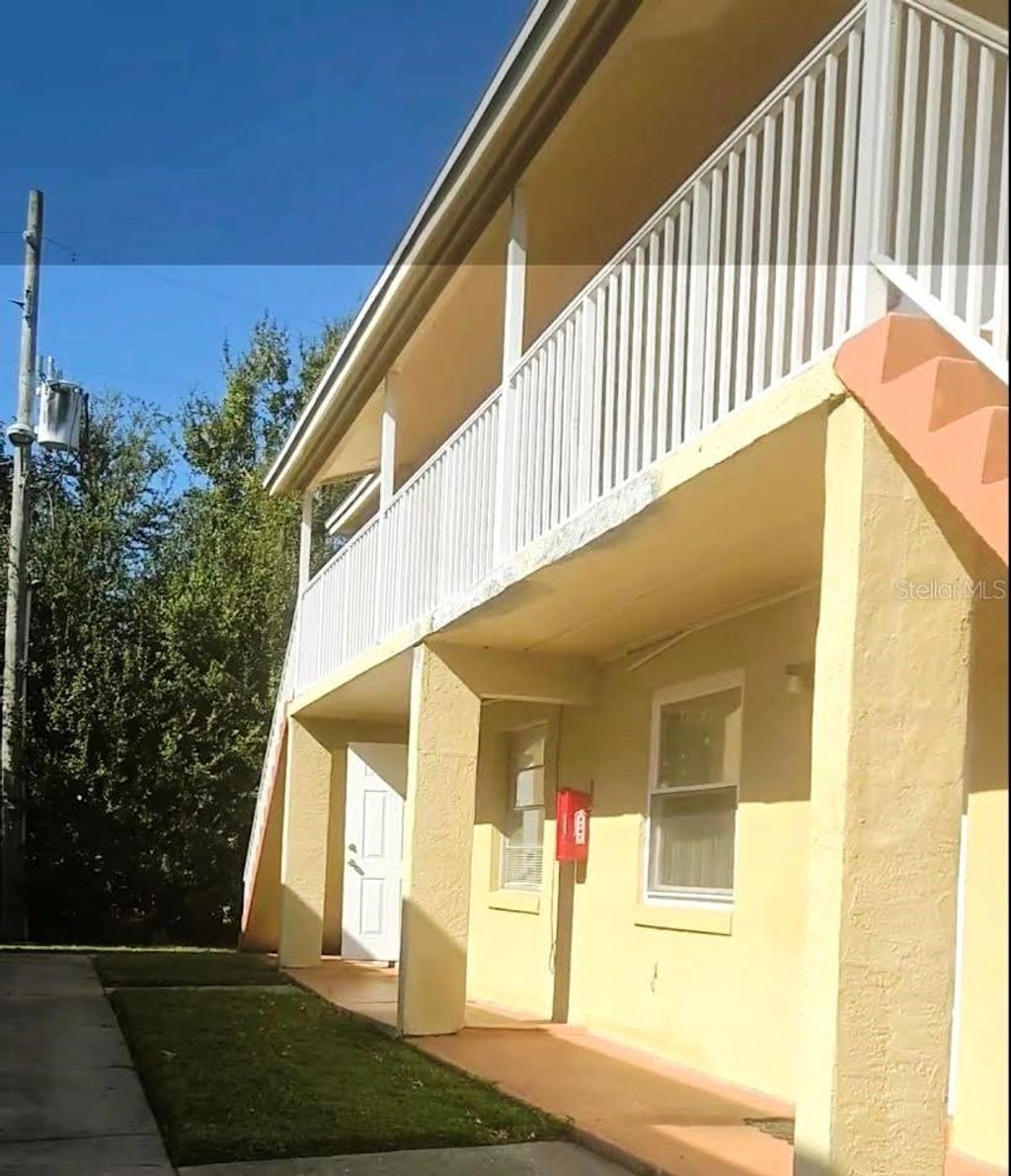 Photo of 720 Michigan Court #2, Saint Cloud, FL 34769 (MLS # S5138653)