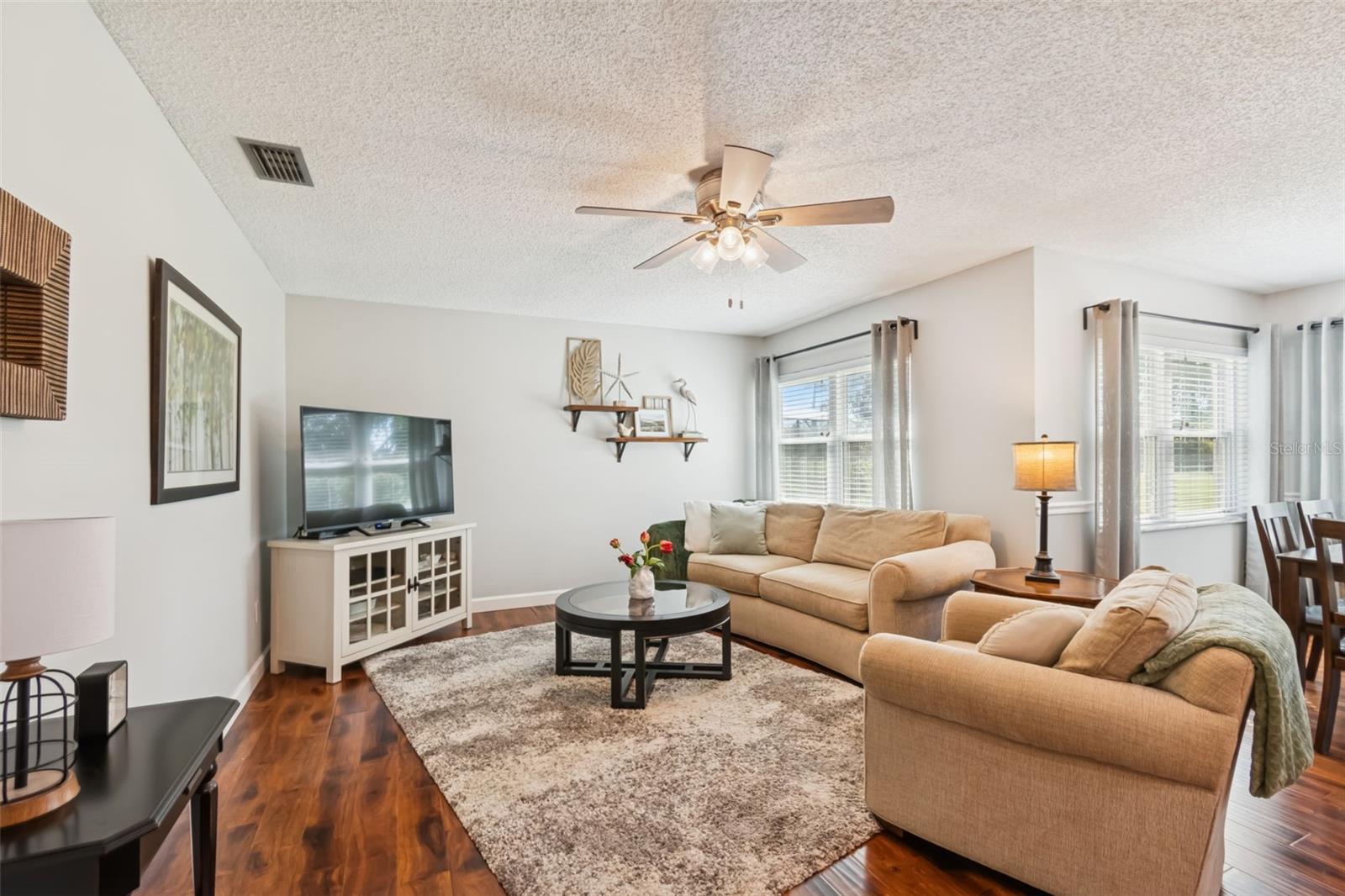 ORANGE TREE COUNTRY CLUBA - Residential