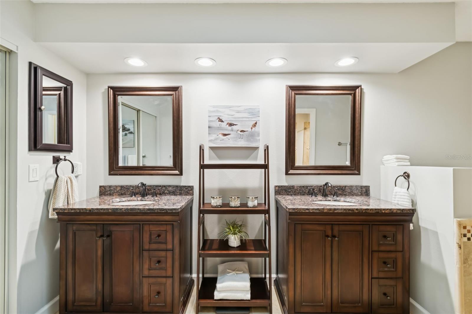 ORANGE TREE COUNTRY CLUBA - Residential