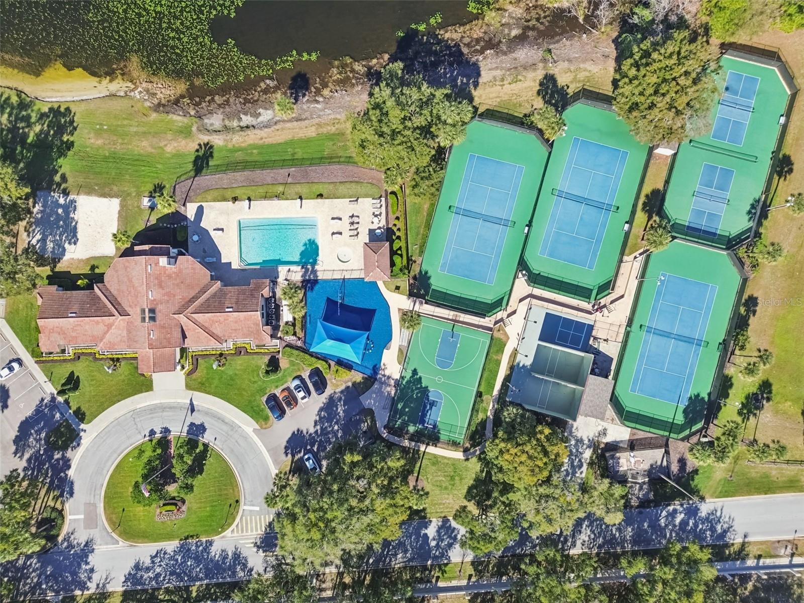 ORANGE TREE COUNTRY CLUBA - Residential