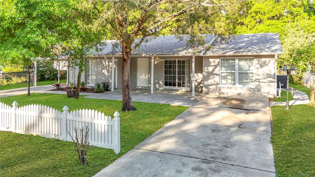 Photo of 7309 Washington Street, New Port Richey, FL 34652 (MLS # A4687712)