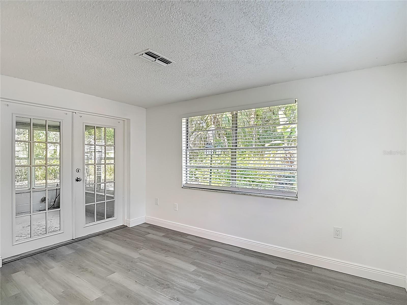 ORANGE GROVE PARK - Residential