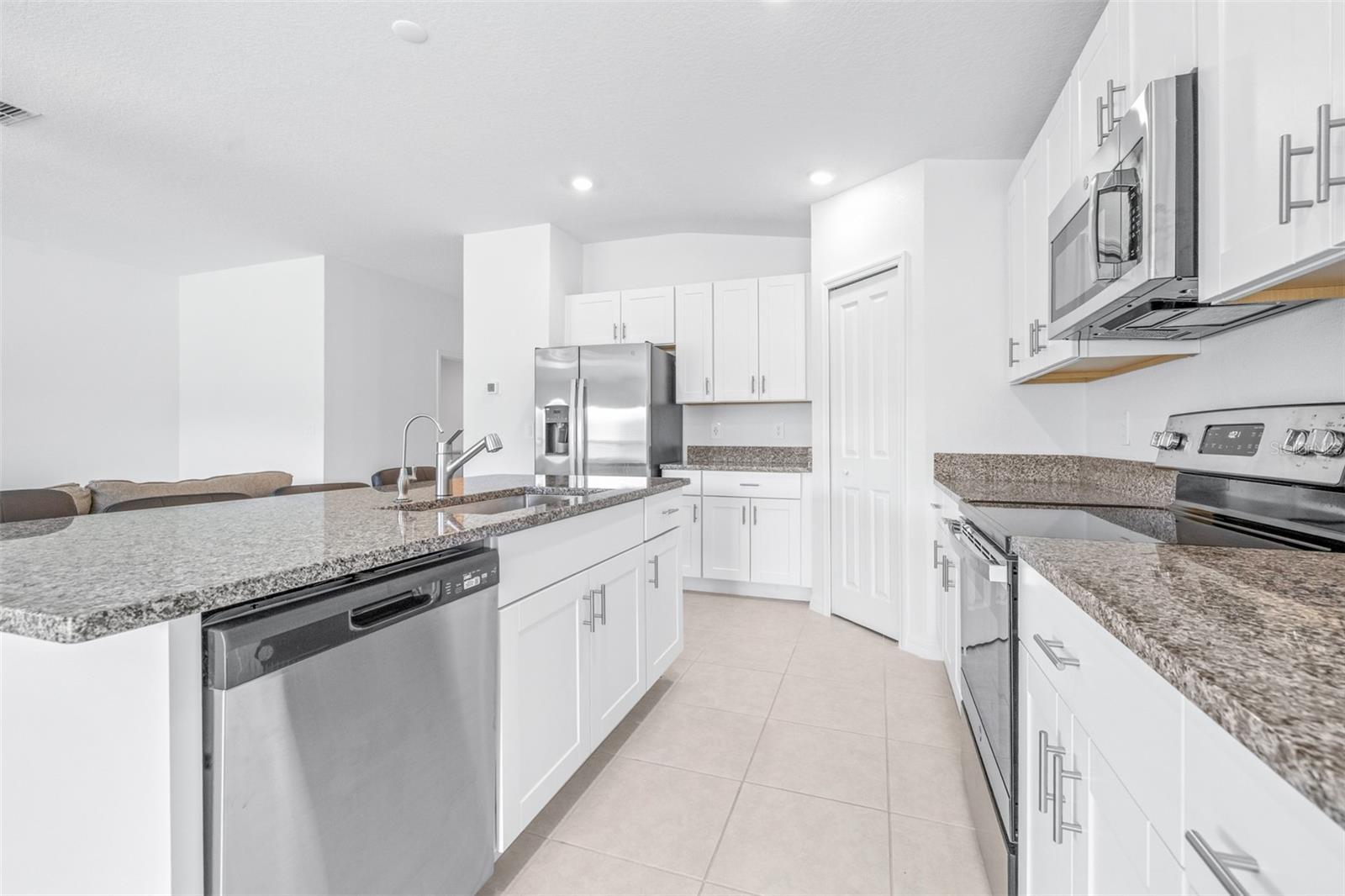 BERRY BAY SUB - Residential