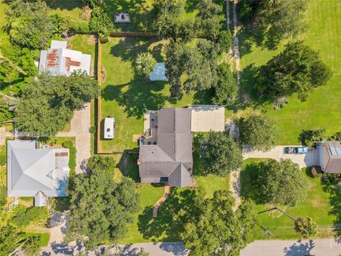 Tiny photo for 6100 Avenue F, Mc Intosh, FL 32664 (MLS # OM710203)