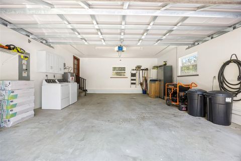 Tiny photo for 6100 Avenue F, Mc Intosh, FL 32664 (MLS # OM710203)