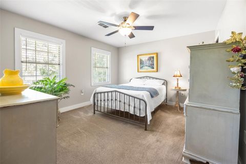 Tiny photo for 6100 Avenue F, Mc Intosh, FL 32664 (MLS # OM710203)