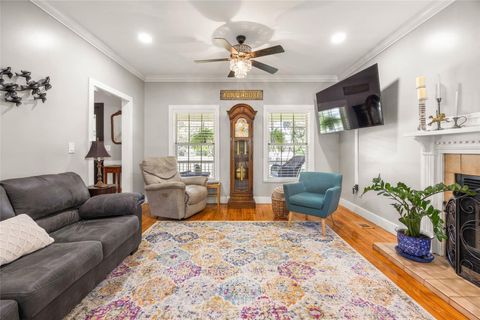 Tiny photo for 6100 Avenue F, Mc Intosh, FL 32664 (MLS # OM710203)