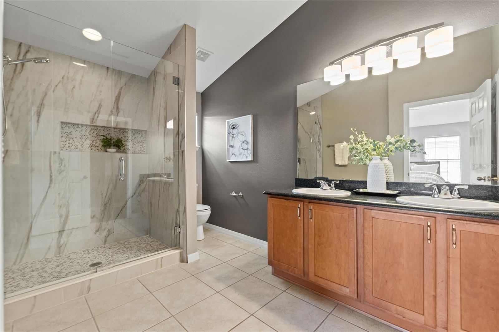 BAY BREEZE COVE - Residential