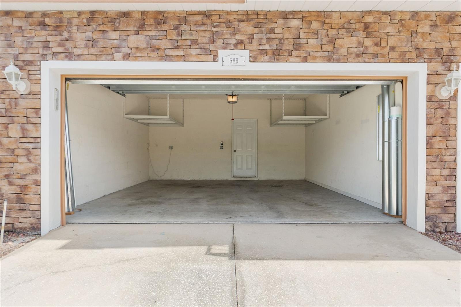 BAY BREEZE COVE - Residential