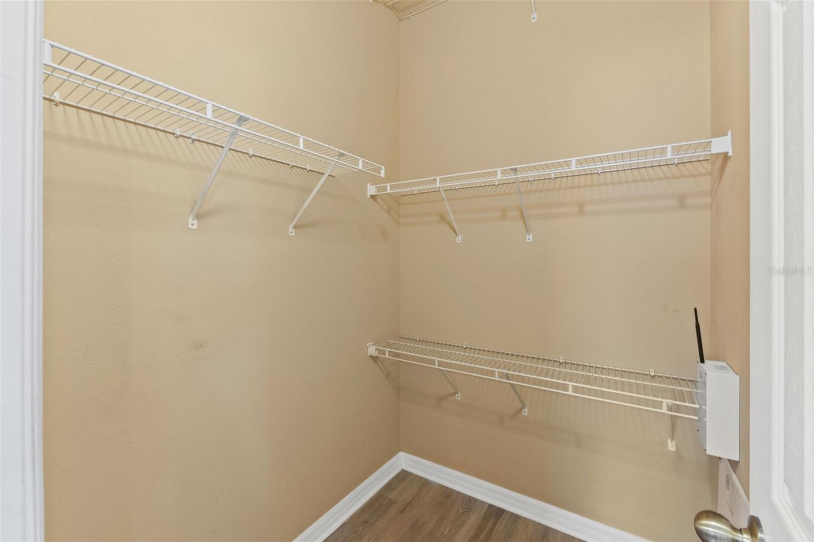 BAY BREEZE COVE - Residential