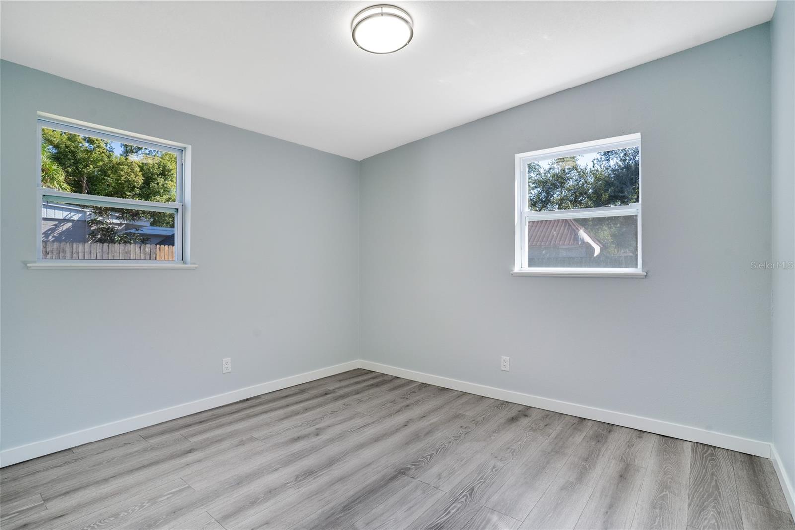 BAY BREEZE - Residential