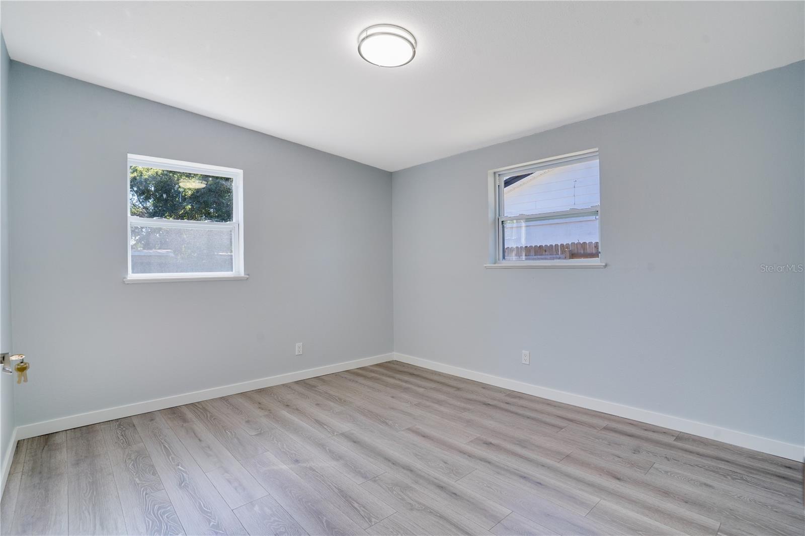 BAY BREEZE - Residential