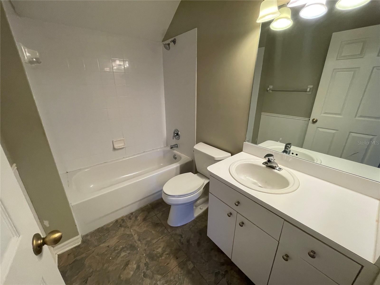 BLOOMINGDALE RIDGE - Residential