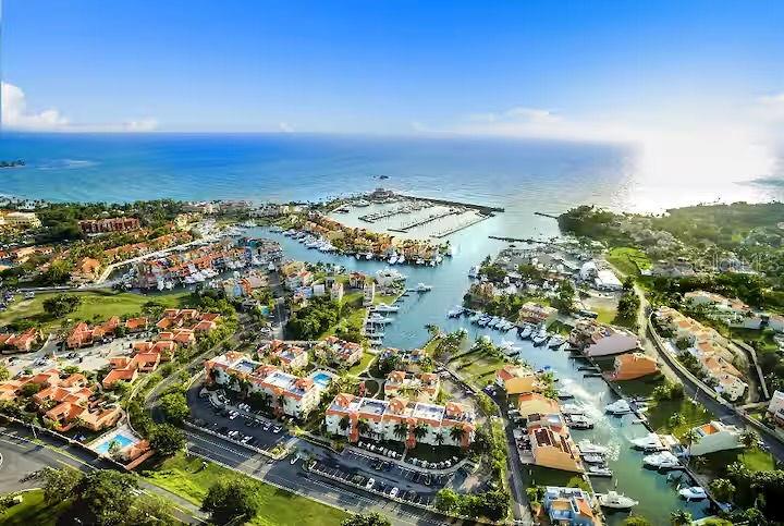 BEACH VILLAGE - Residential