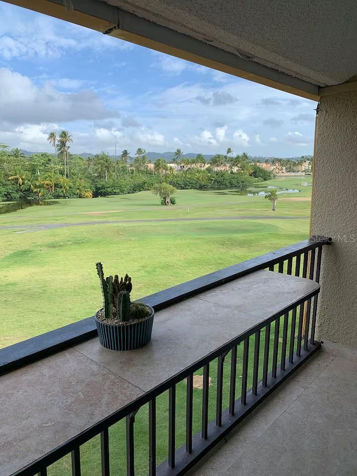 BEACH VILLAGE - Residential