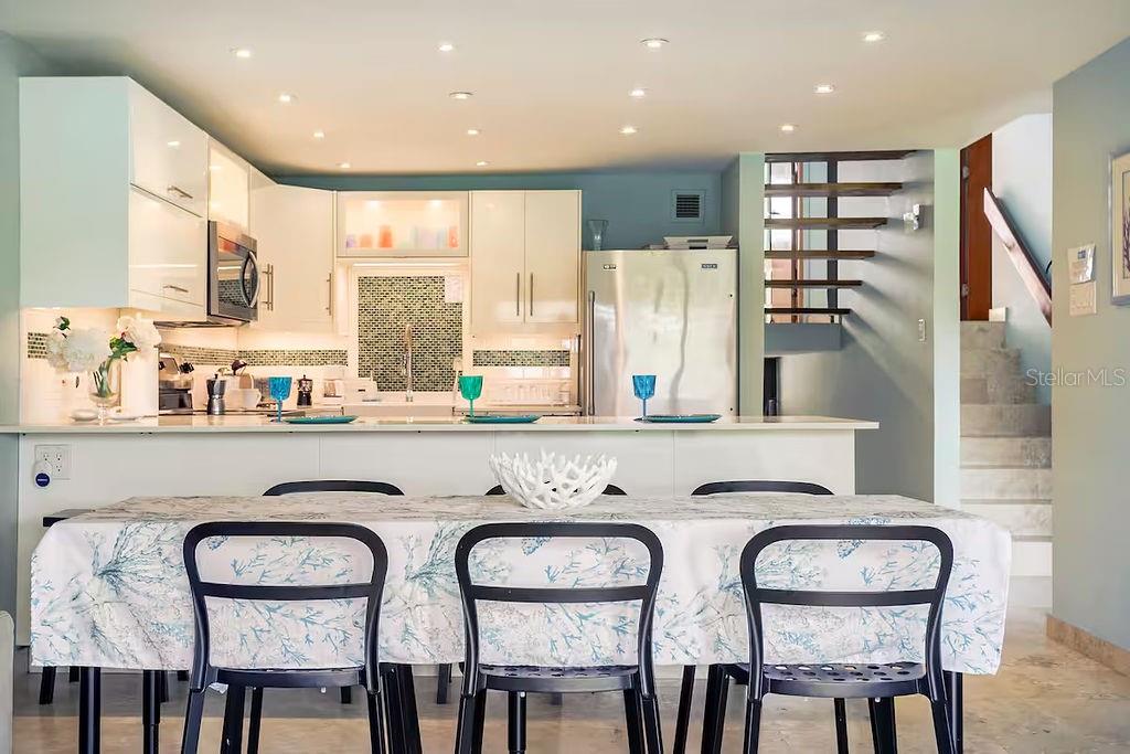 BEACH VILLAGE - Residential