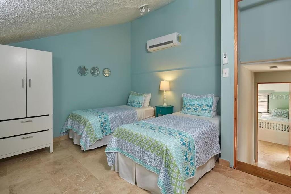 BEACH VILLAGE - Residential