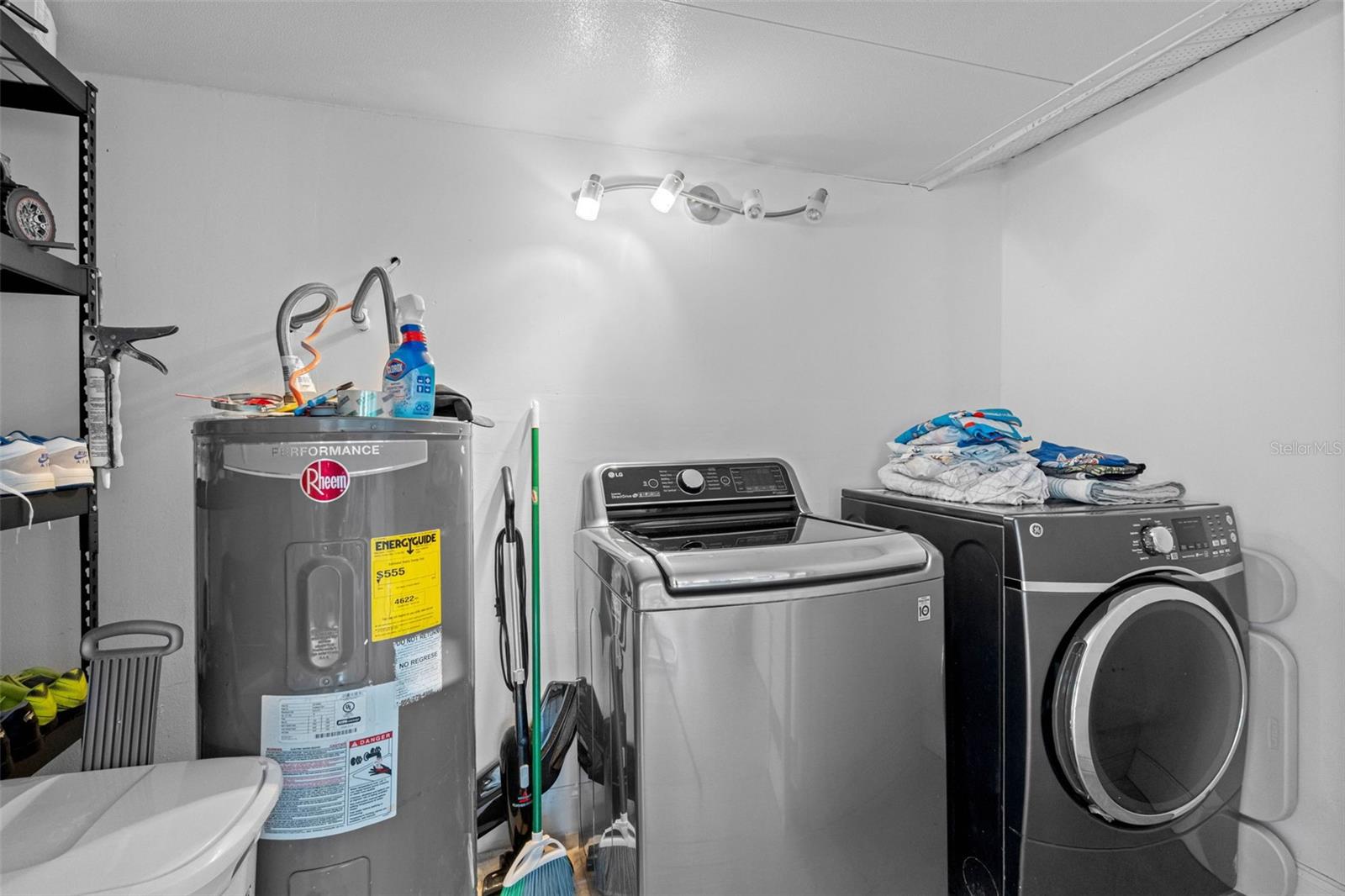 TIMBERLANE SUB UNIT 2 - Residential