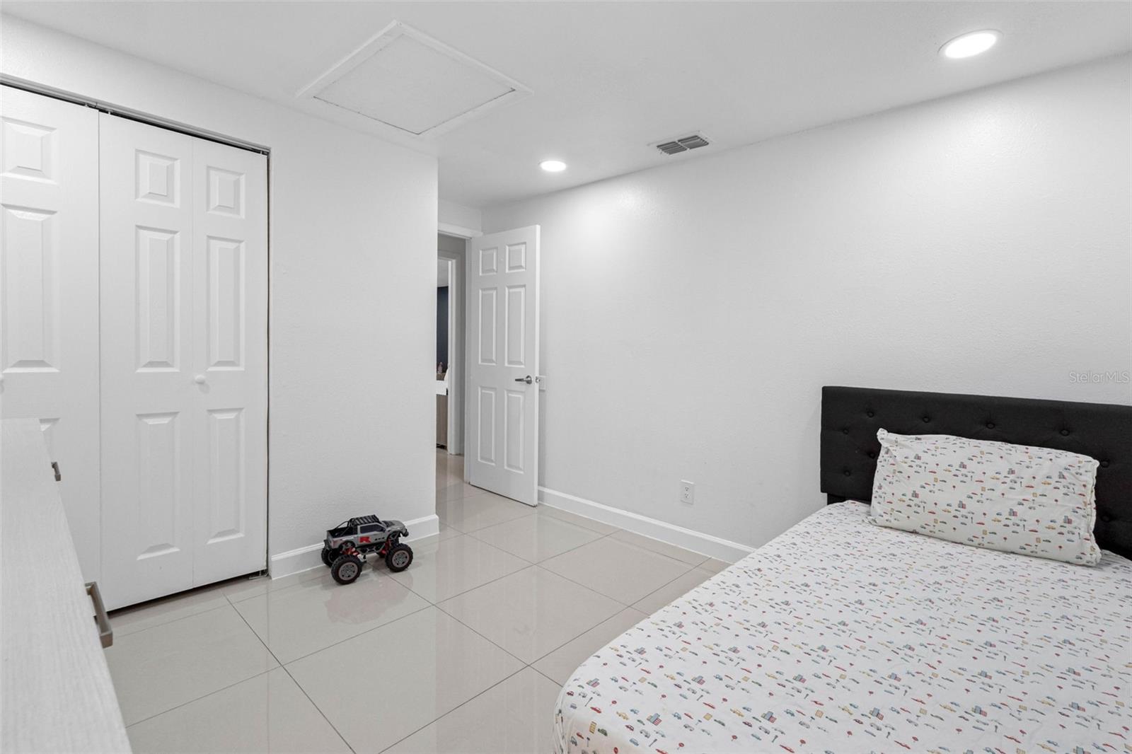 TIMBERLANE SUB UNIT 2 - Residential