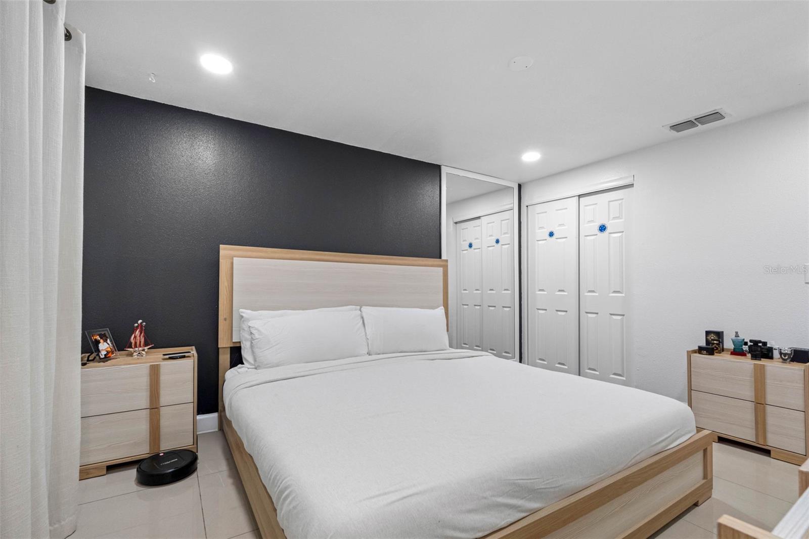 TIMBERLANE SUB UNIT 2 - Residential