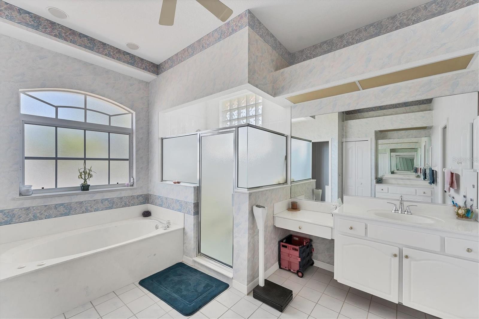 CAPE HAZE - Residential