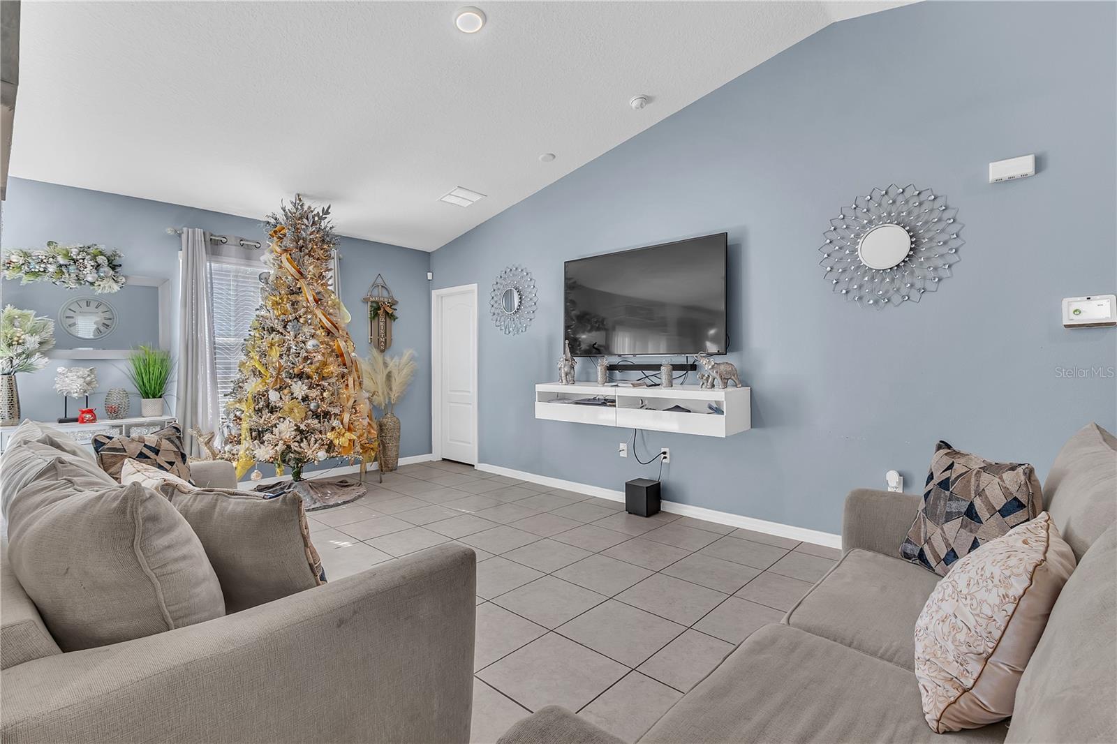 POINCIANA NBRHD 04 VILLAGE 07 - Residential