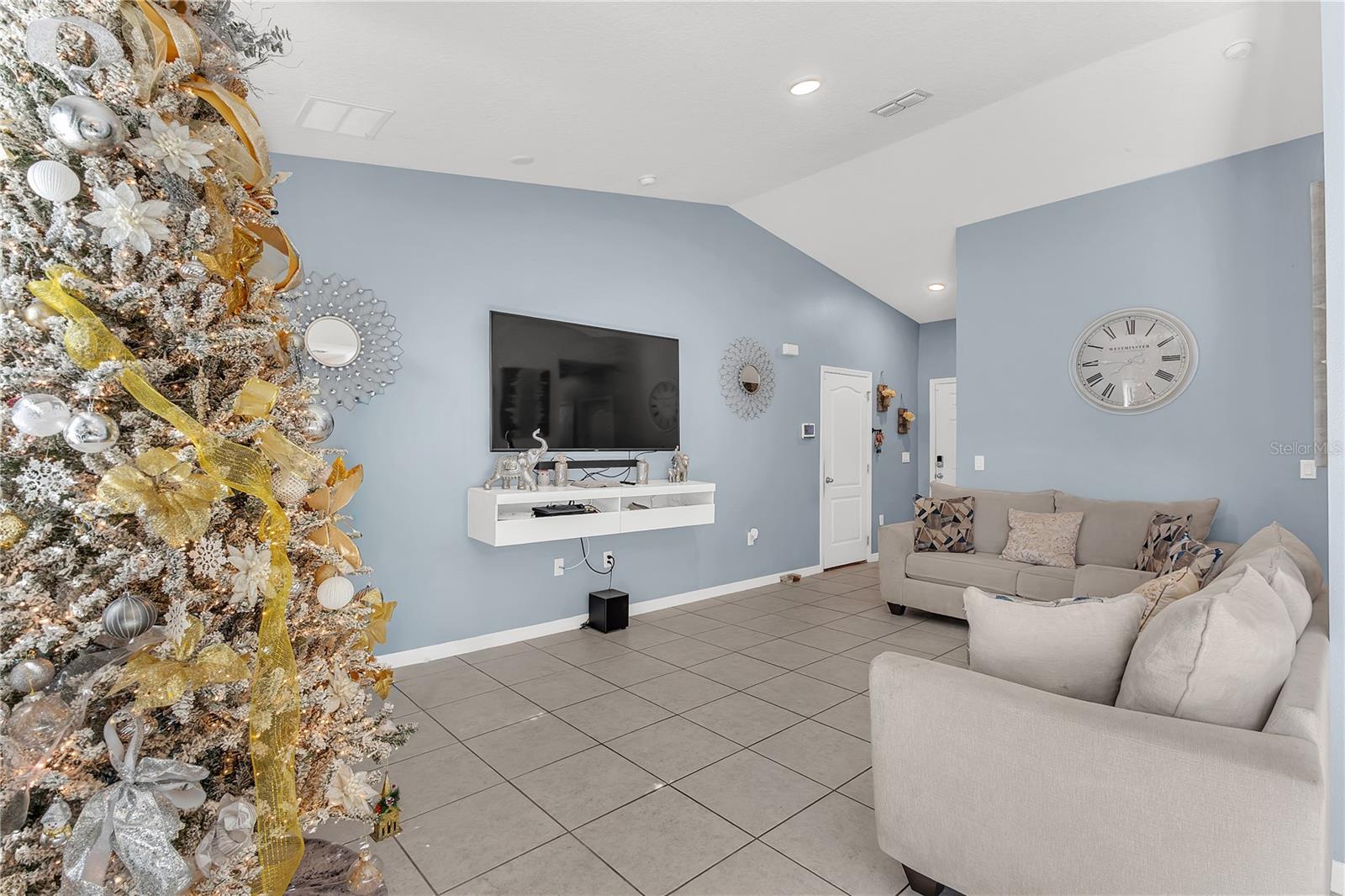 POINCIANA NBRHD 04 VILLAGE 07 - Residential