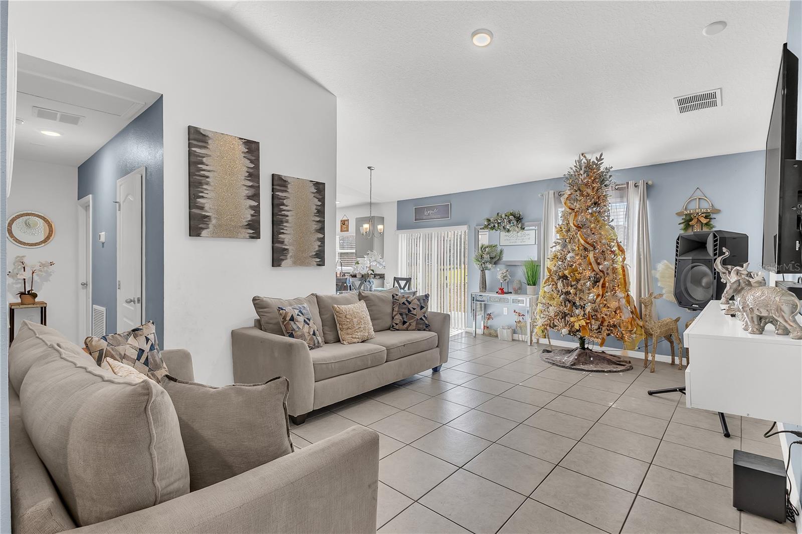 POINCIANA NBRHD 04 VILLAGE 07 - Residential