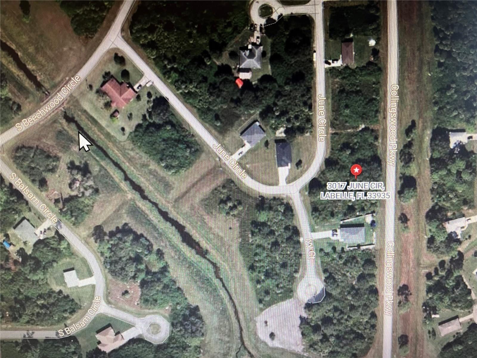 PORT LA BELLE - Land