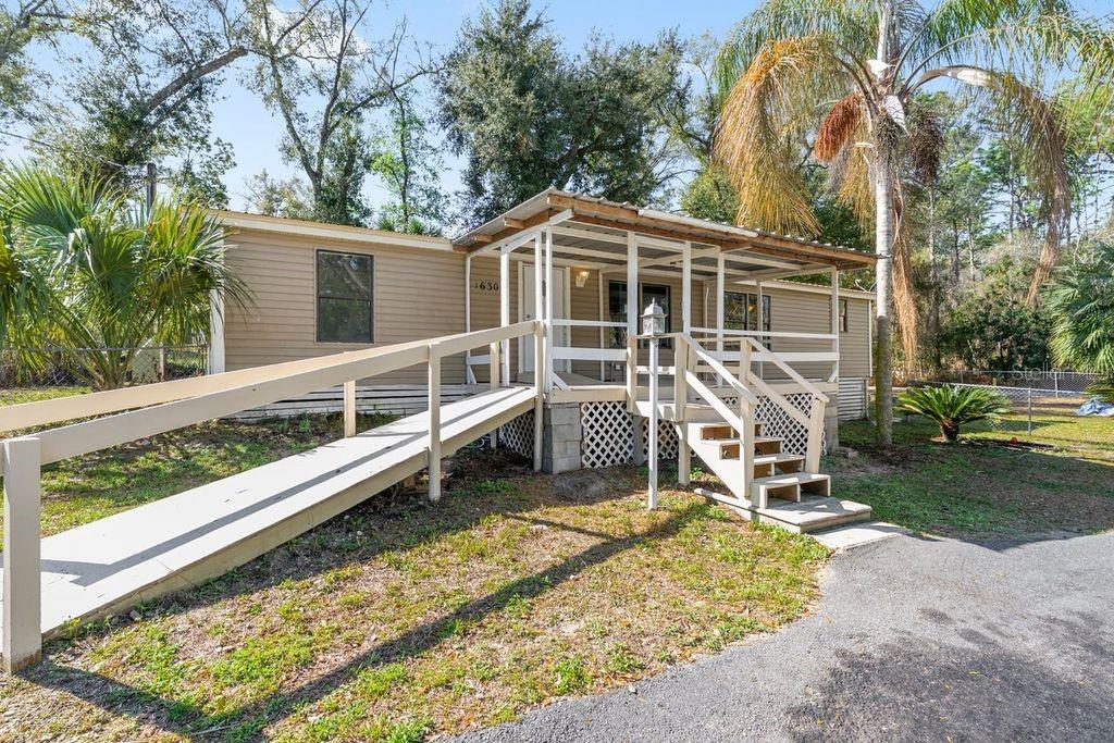 WOODS & LAKES - Residential