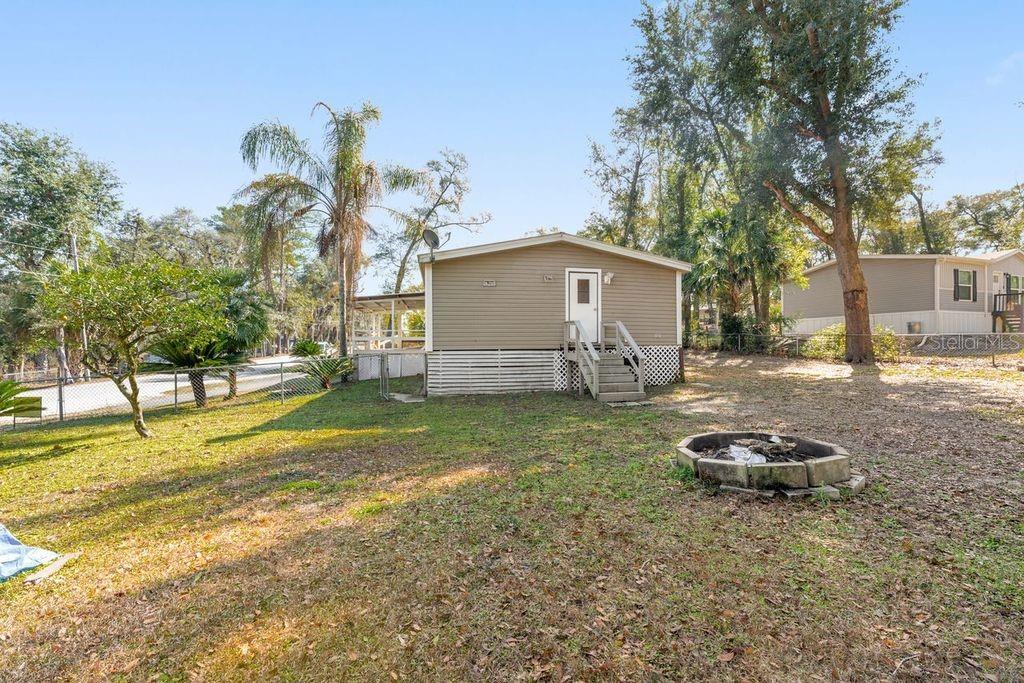 WOODS & LAKES - Residential